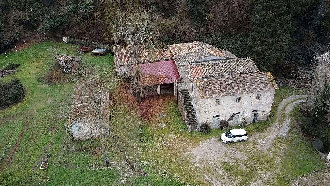 Rustico casale di pregio da recuperare – Umbertide (PG)