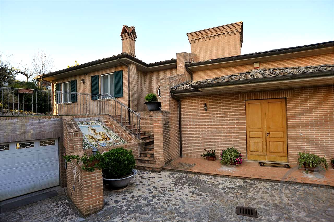 Villa di prestigio a Corciano