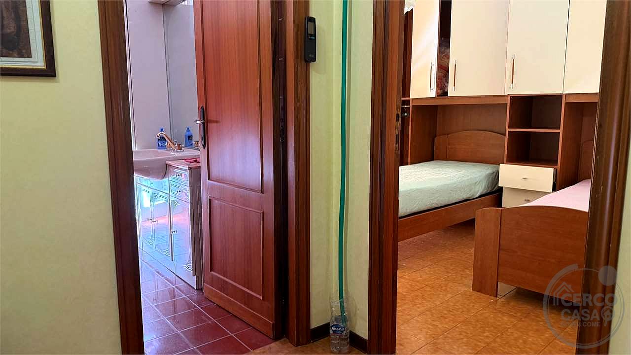 Abitazione su due livelli con soffitta e terrazzini