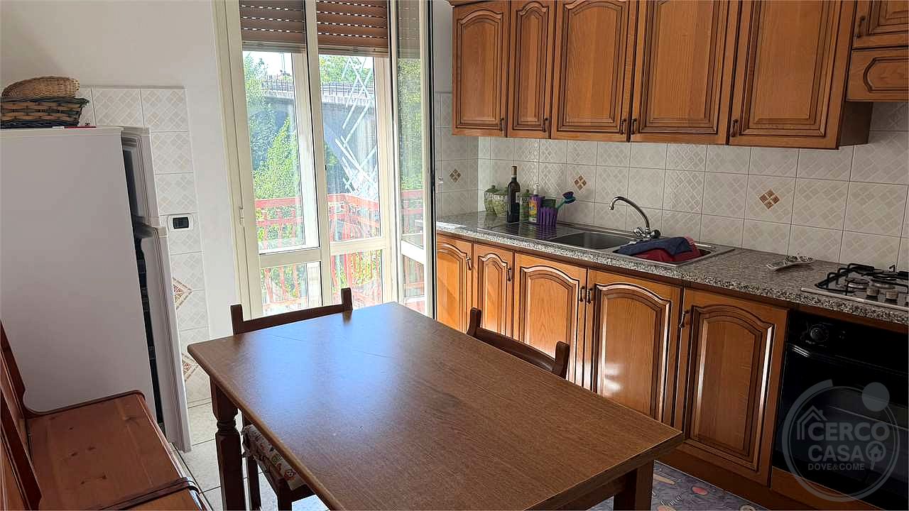 Abitazione su due livelli con soffitta e terrazzini
