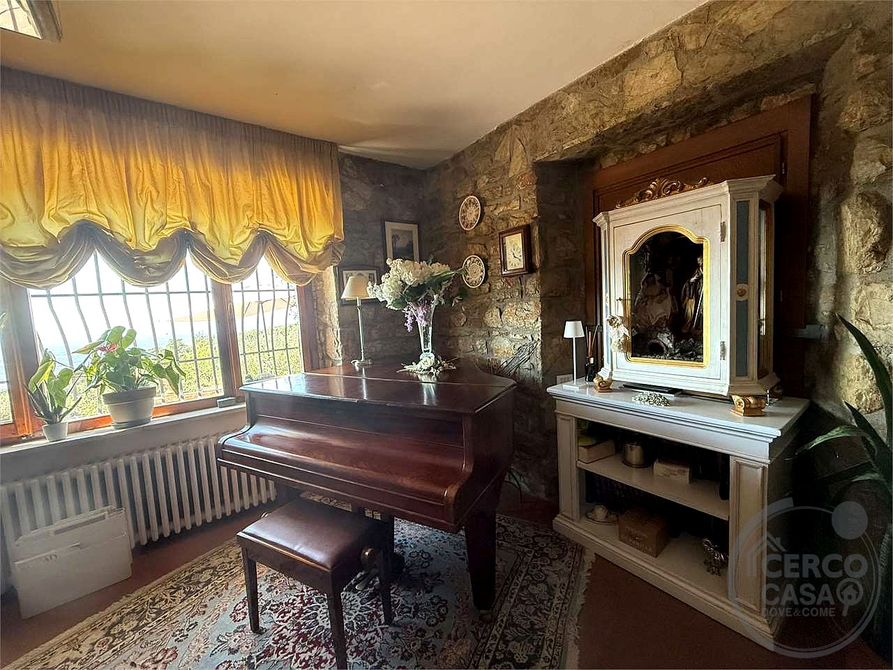 Esclusiva Villa Panoramica in Vendita a Trinità di Perugia