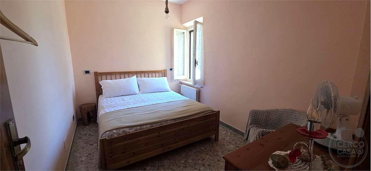 CASA CIELO-TERRA RISTRUTTURATA CON GIARDINO PRIVATO