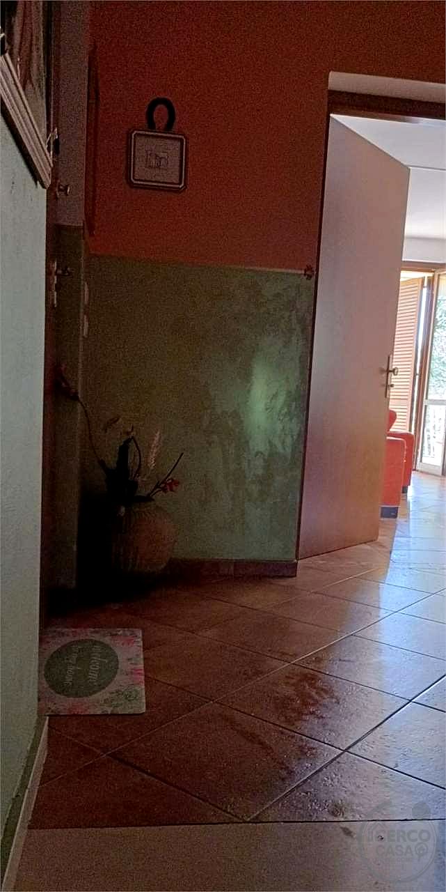 VILLETTA SINGOLA PANORAMICA CON 880 MQ DI TERRENO – MAGIONE