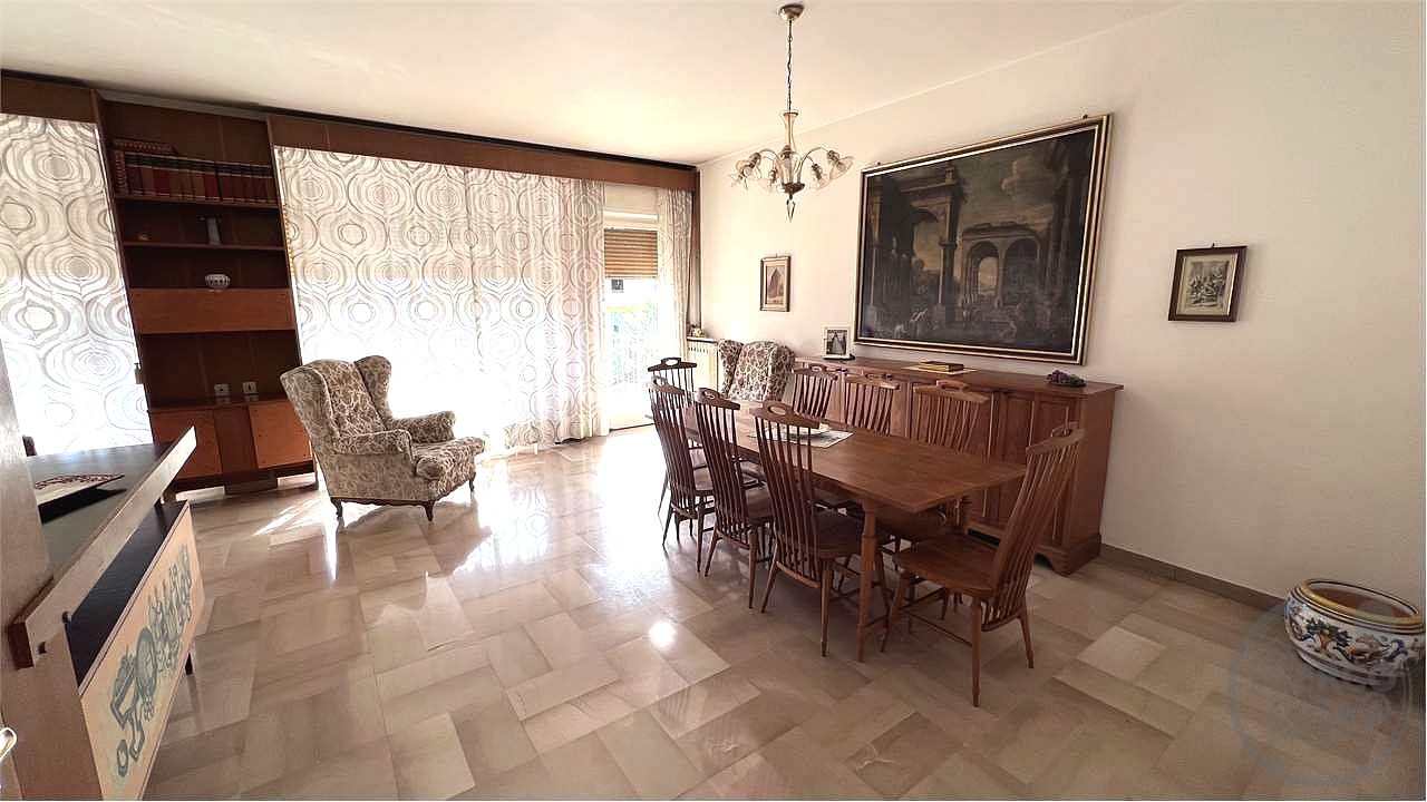 Appartamento 215 MQ con doppio accesso