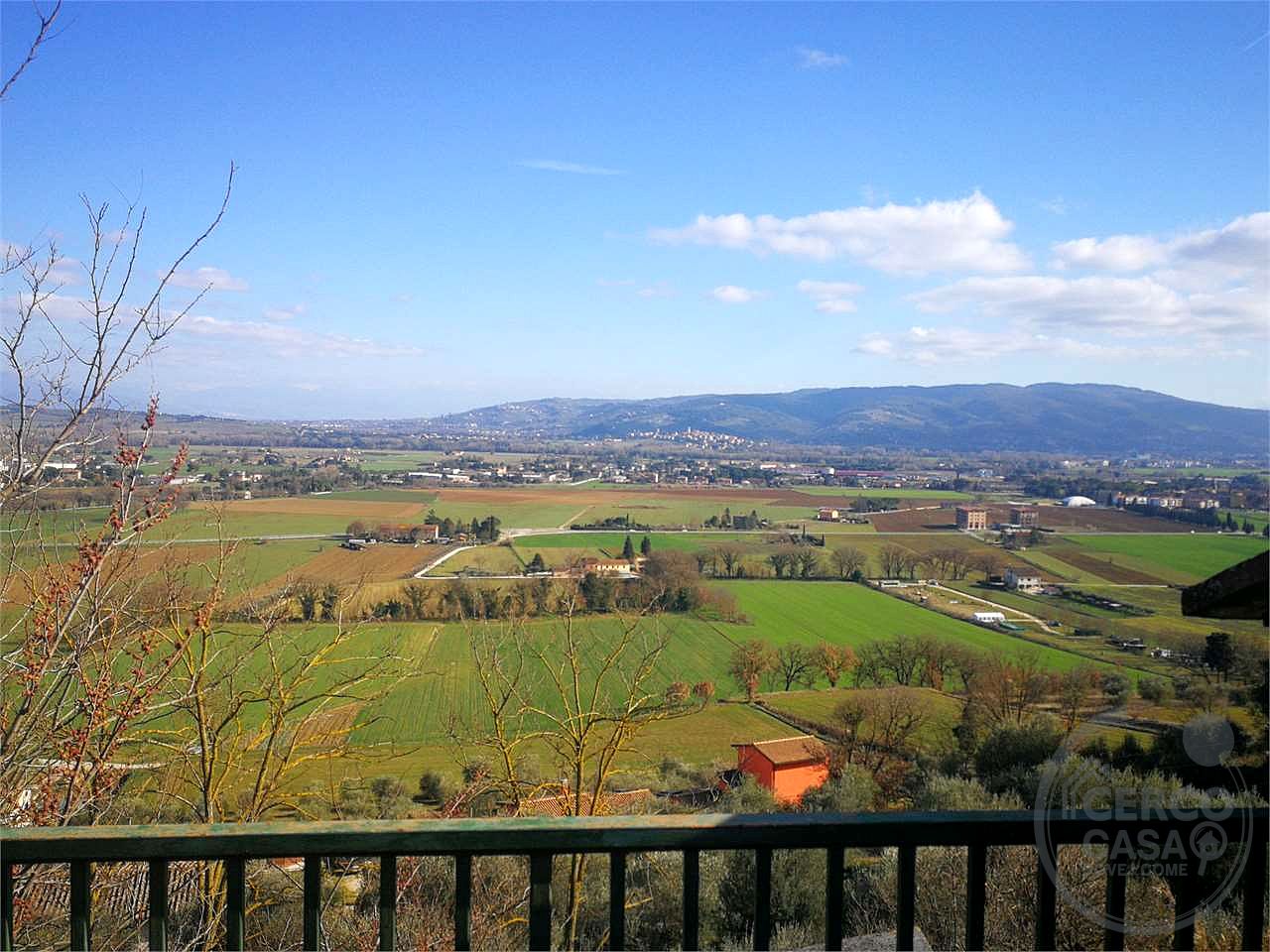 Compendio immobiliare per residenze o attività ricettive