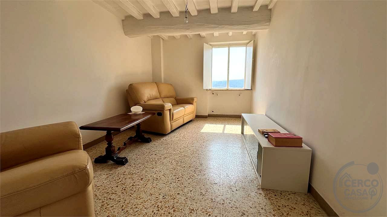 Compendio immobiliare per residenze o attività ricettive