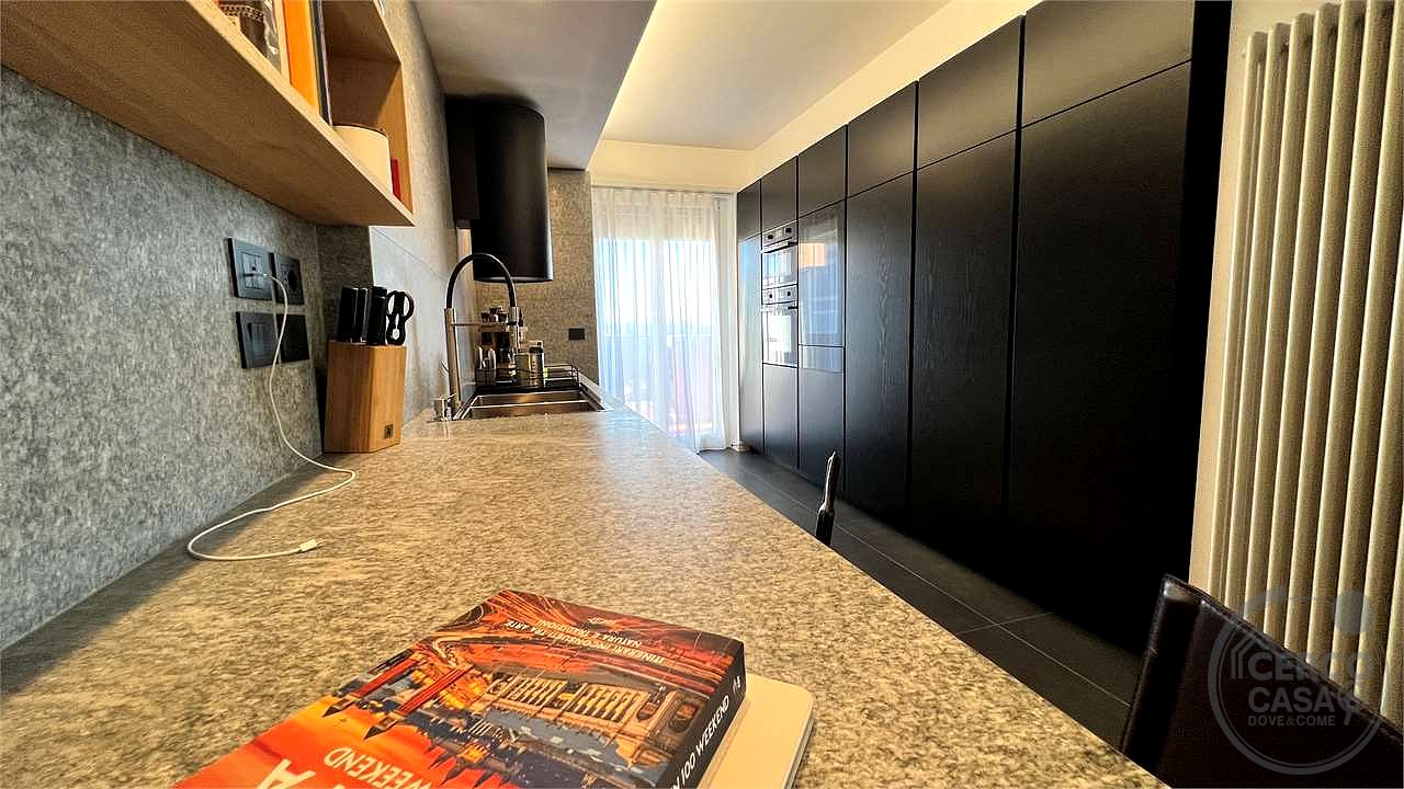 San Mariano attico ristrutturato e parz. Arredato