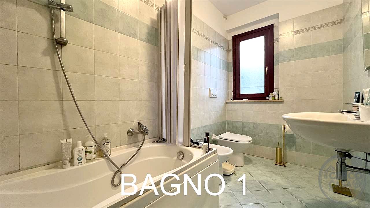 Agello Quadrilocale in piccola palazzina