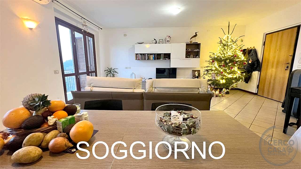Agello Quadrilocale in piccola palazzina