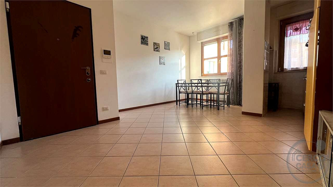 VIA SETTEVALLI TRILOCALE CON GARAGE