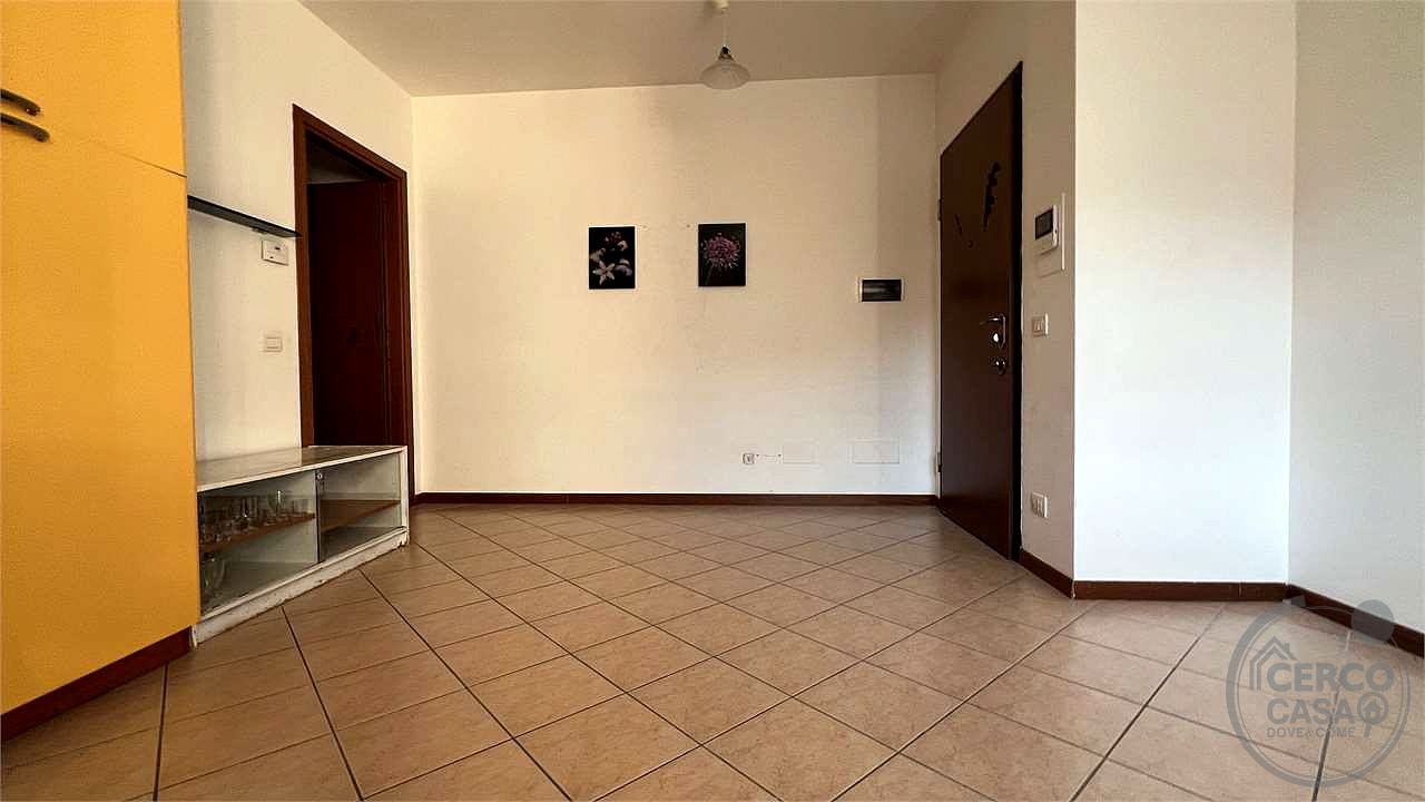 VIA SETTEVALLI TRILOCALE CON GARAGE