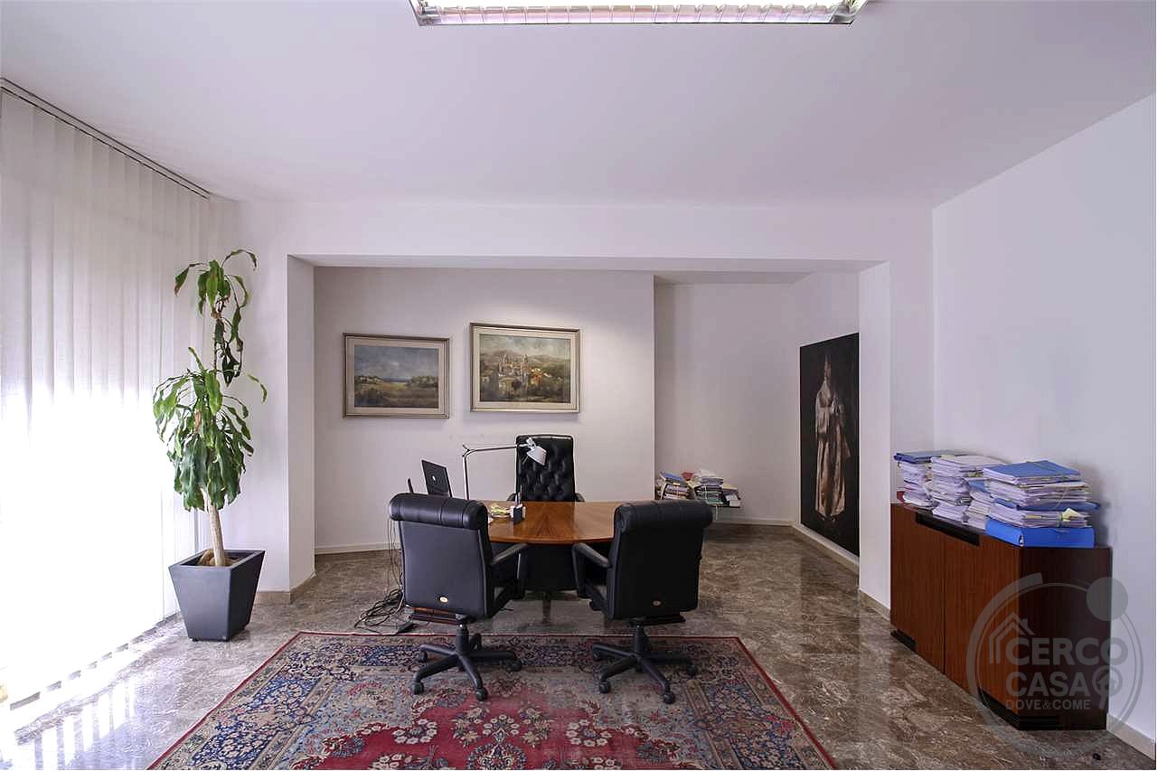 Ufficio di 260 mq in zona centrale