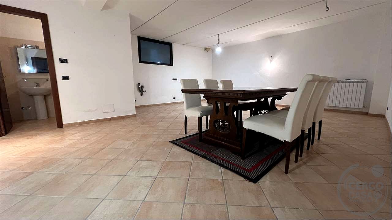 San Mariano, Appartamento con le caratteristiche di una villa