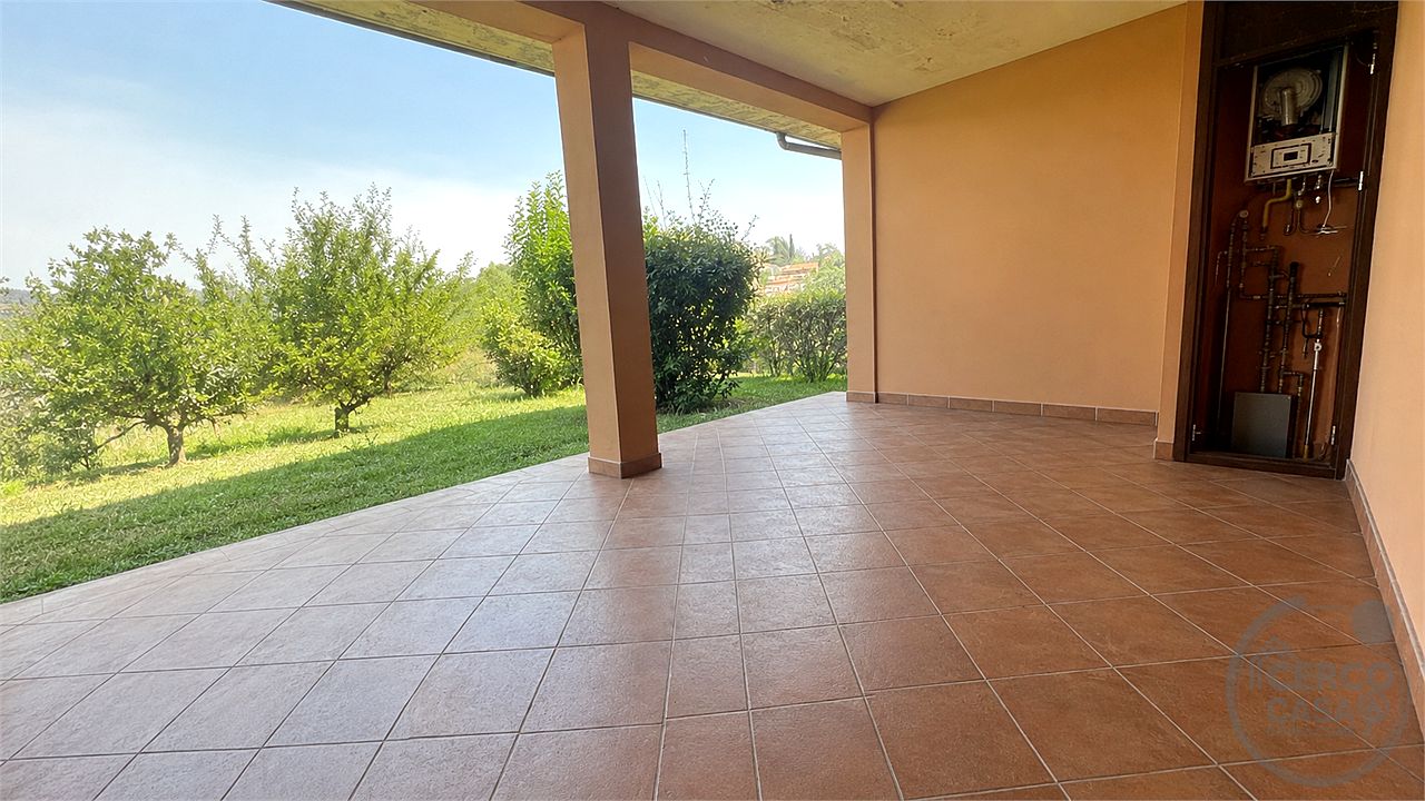 San Mariano, Appartamento con le caratteristiche di una villa