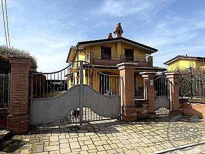 VILLA VENDITA PERUGIA SAN SISTO · foto 21