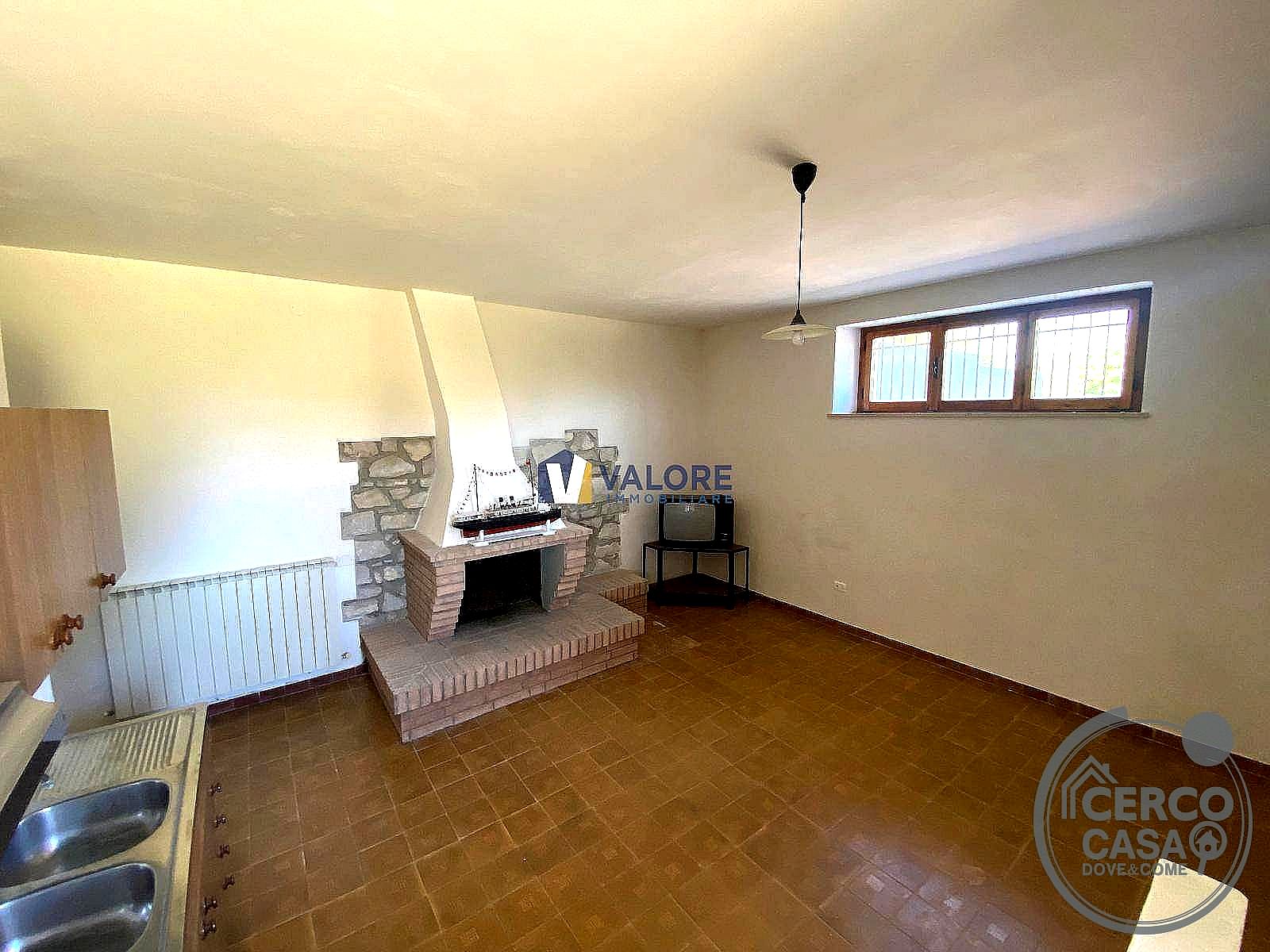 VILLA BIFAMILIARE VENDITA MARSCIANO CERQUETO · foto 4