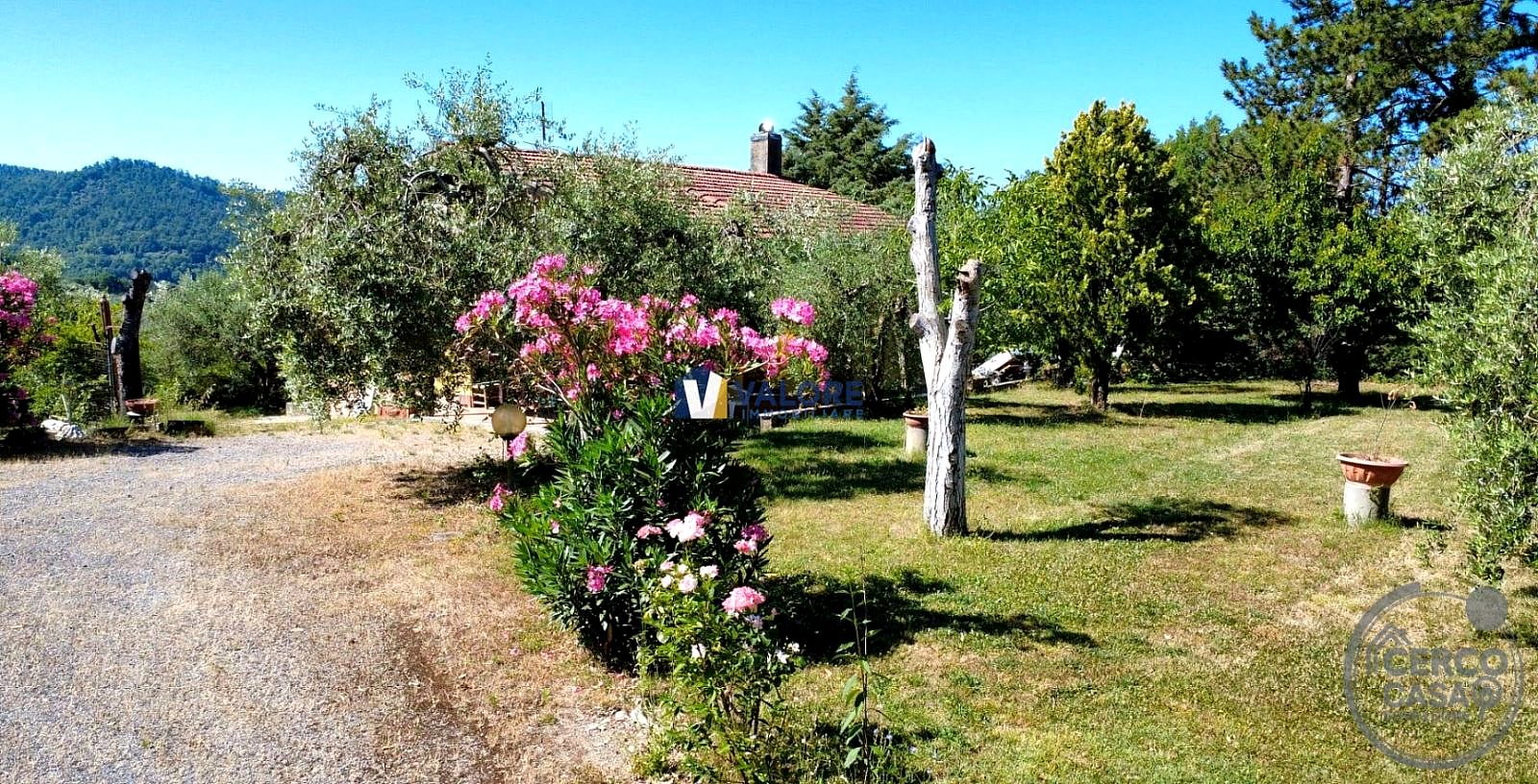 VILLA VENDITA PERUGIA MONTE TEZIO · foto 3