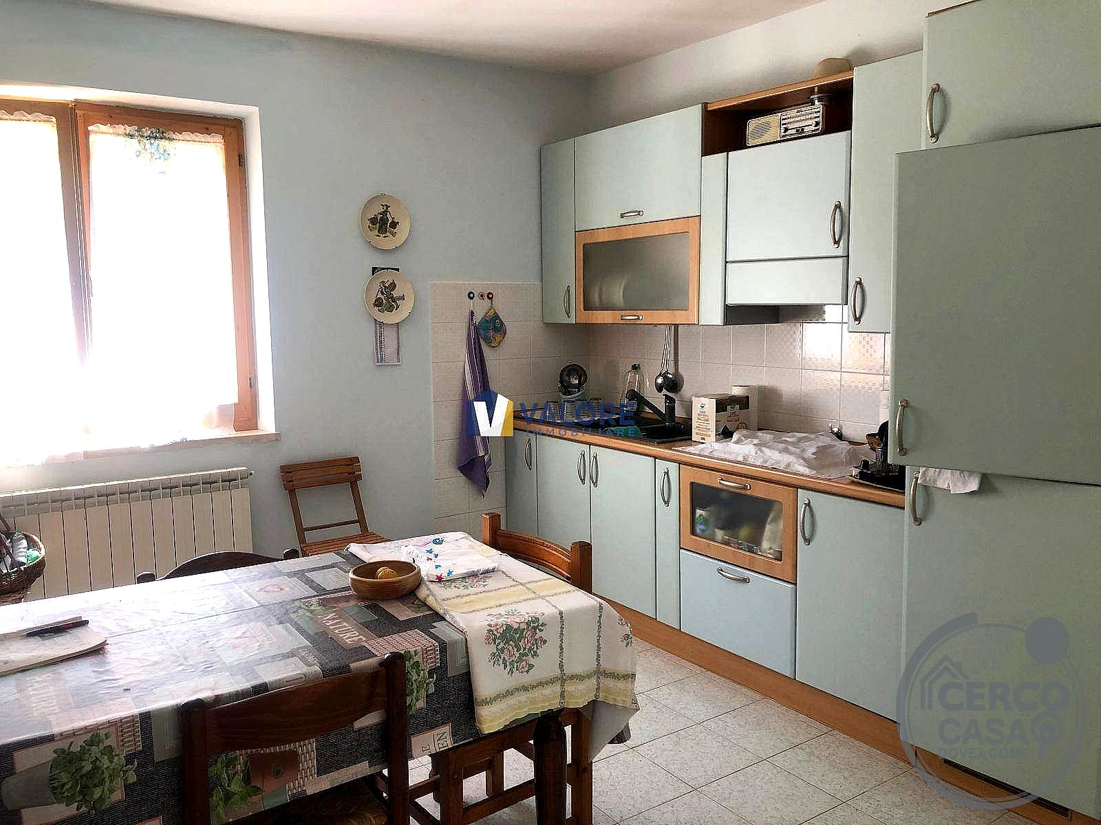 VILLA VENDITA PERUGIA MONTE TEZIO · foto 5
