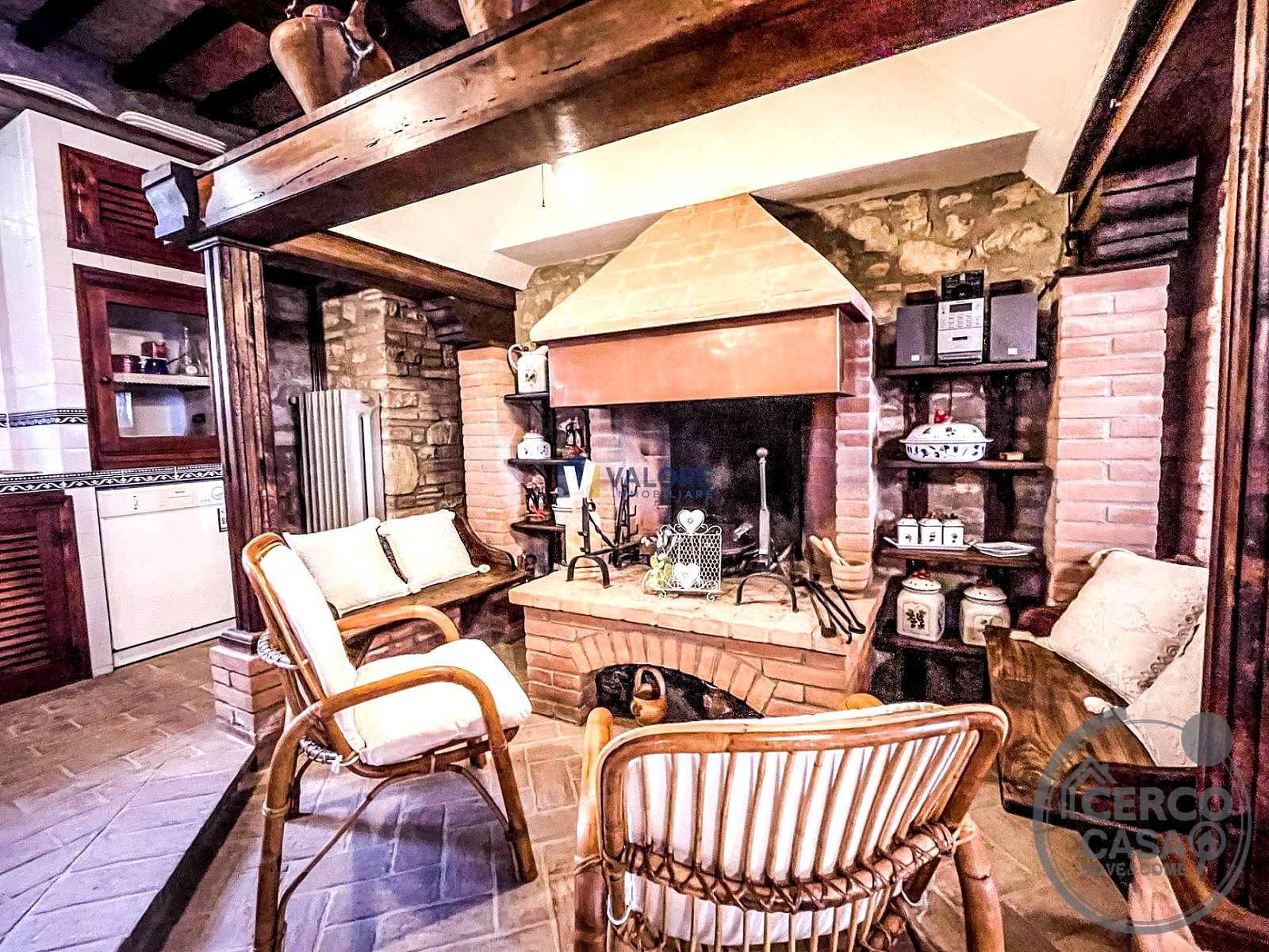VILLA VENDITA FRATTA TODINA · foto 5