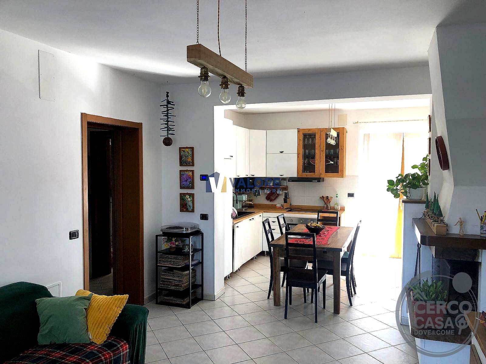 VILLA VENDITA DERUTA · foto 3
