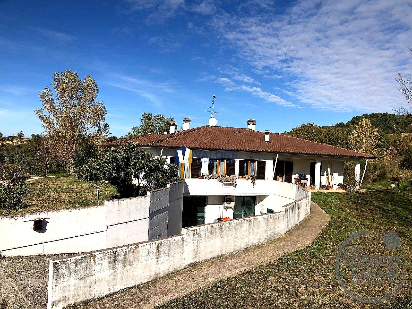 VILLA VENDITA DERUTA · foto 8