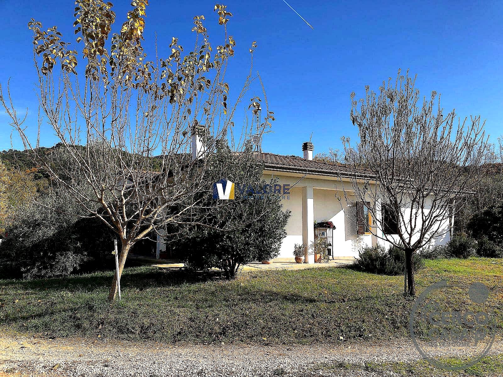 VILLA VENDITA DERUTA