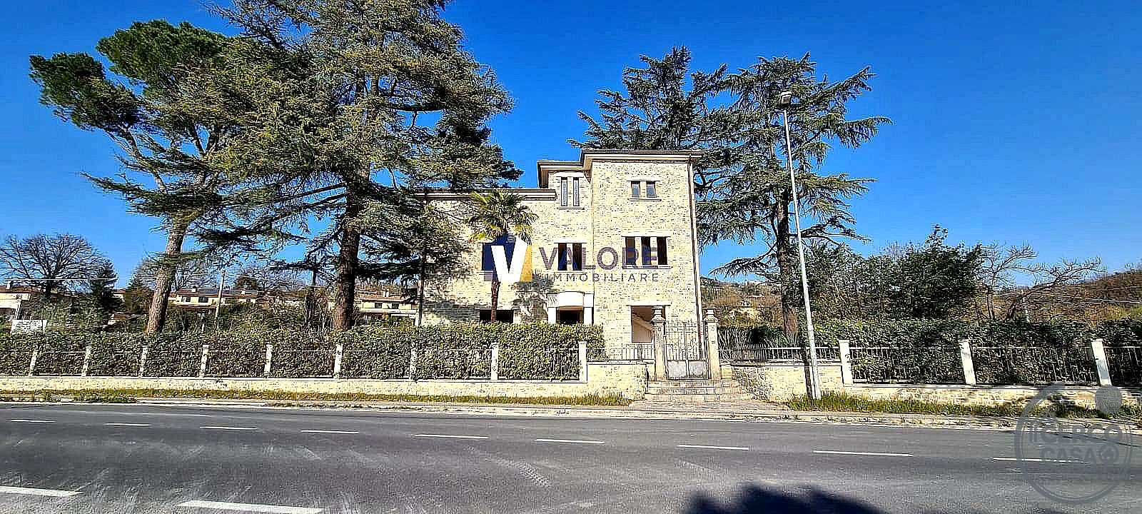 VILLA VENDITA COLLAZZONE ACQUASANTA · foto 3