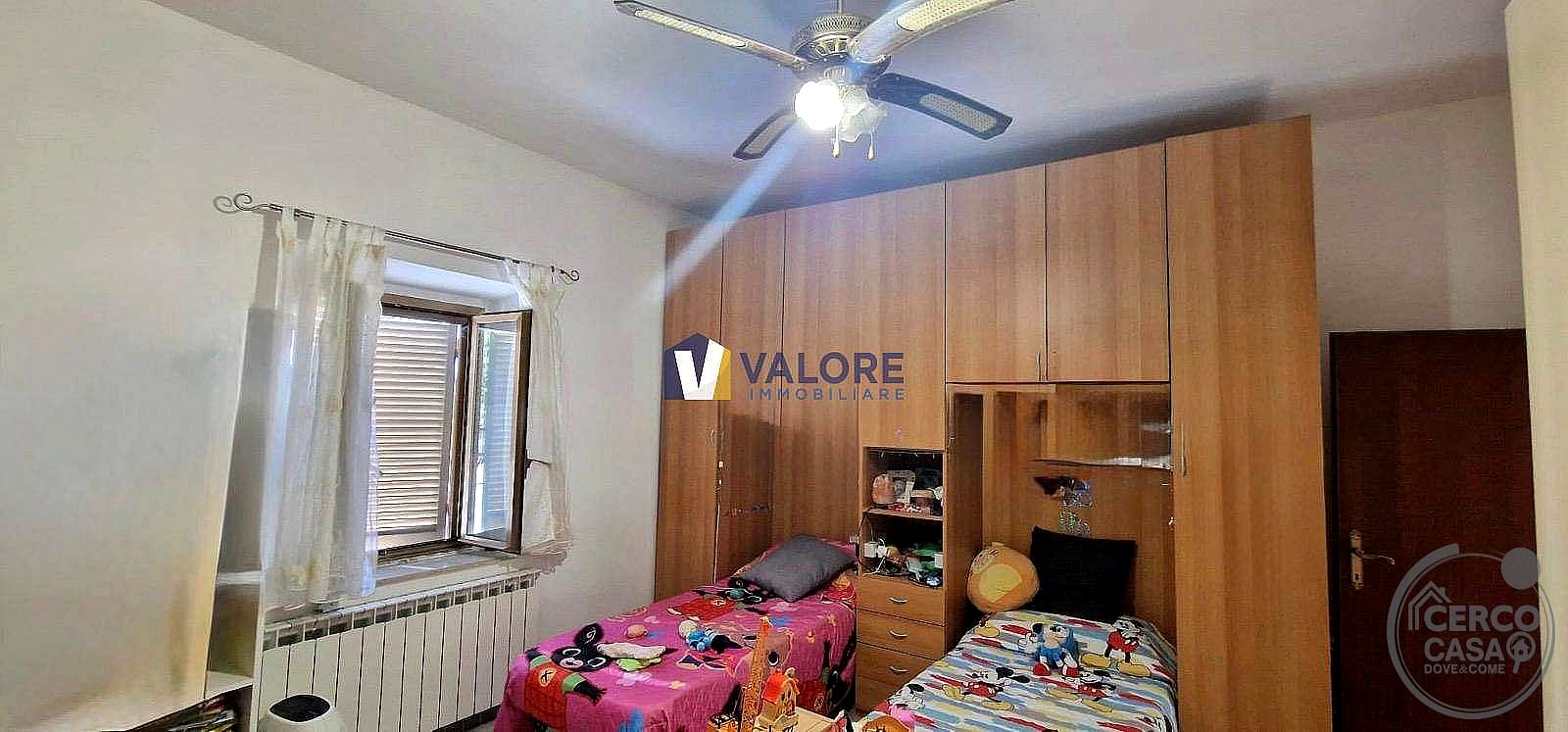 CASA INDIPENDENTE VENDITA MASSA MARTANA · foto 5