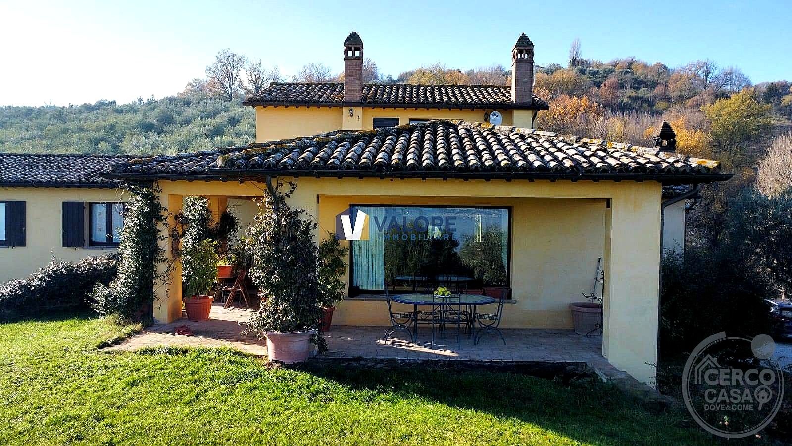 VILLA VENDITA CANNARA · foto 3