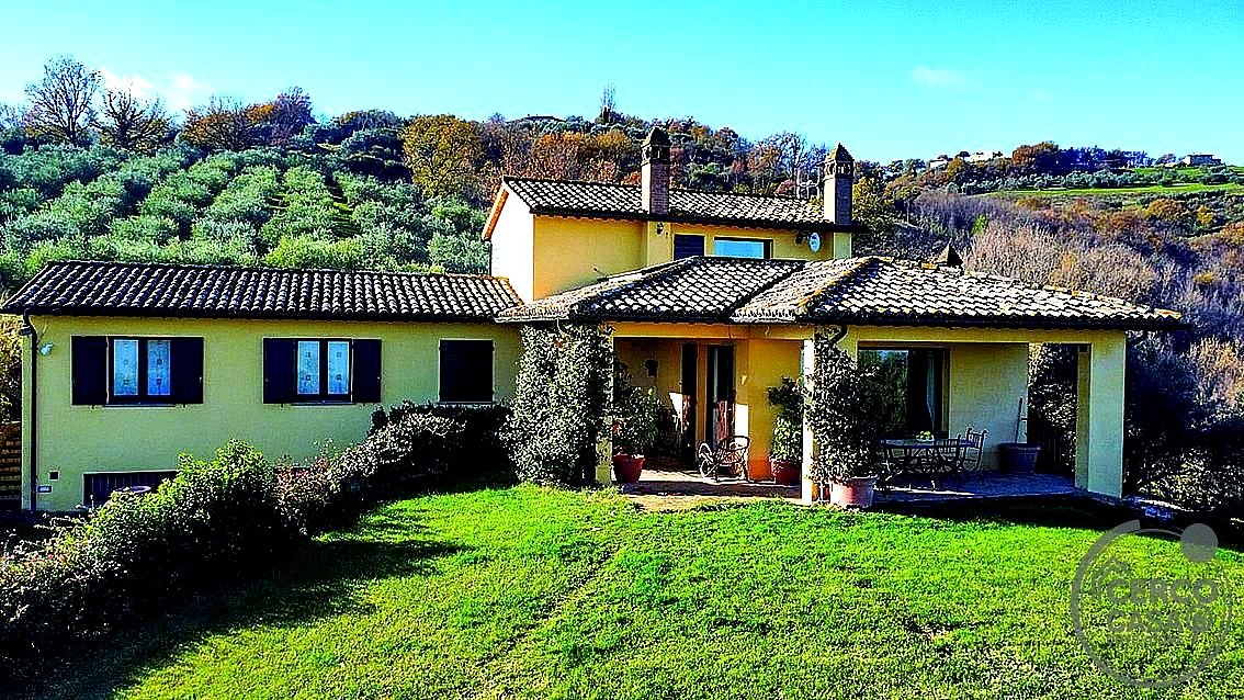 VILLA VENDITA CANNARA