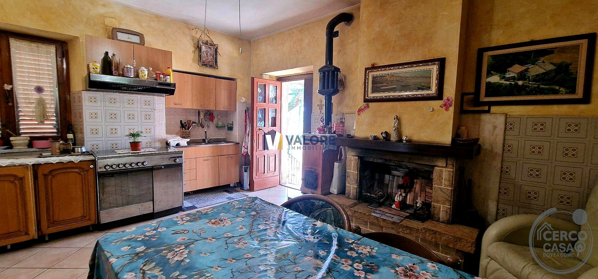 PORZIONE DI CASA VENDITA MASSA MARTANA · foto 10