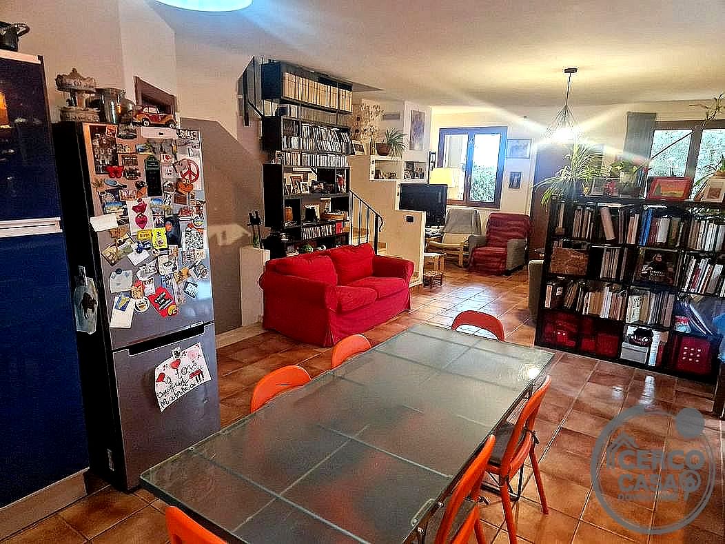 VILLA A SCHIERA VENDITA PERUGIA MONTELAGUARDIA · foto 3