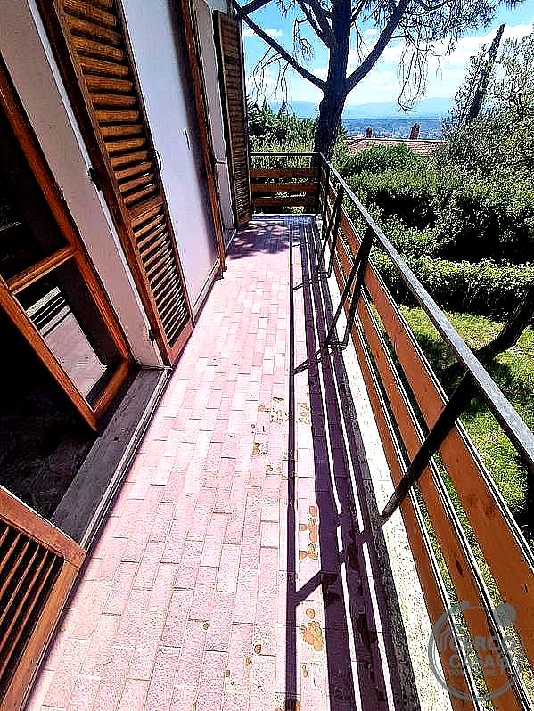 VILLA VENDITA PERUGIA TRINITA' · foto 3