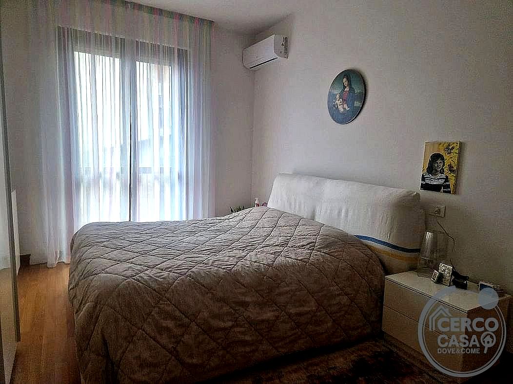 VILLA A SCHIERA VENDITA PERUGIA COLLESTRADA · foto 5