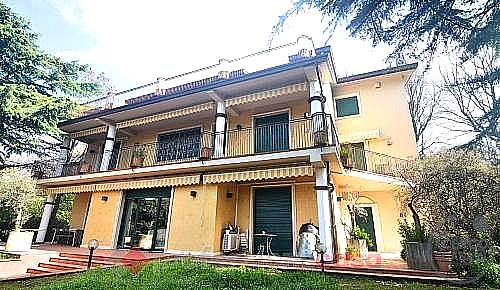VILLA VENDITA PERUGIA SAN MARCO · foto 24