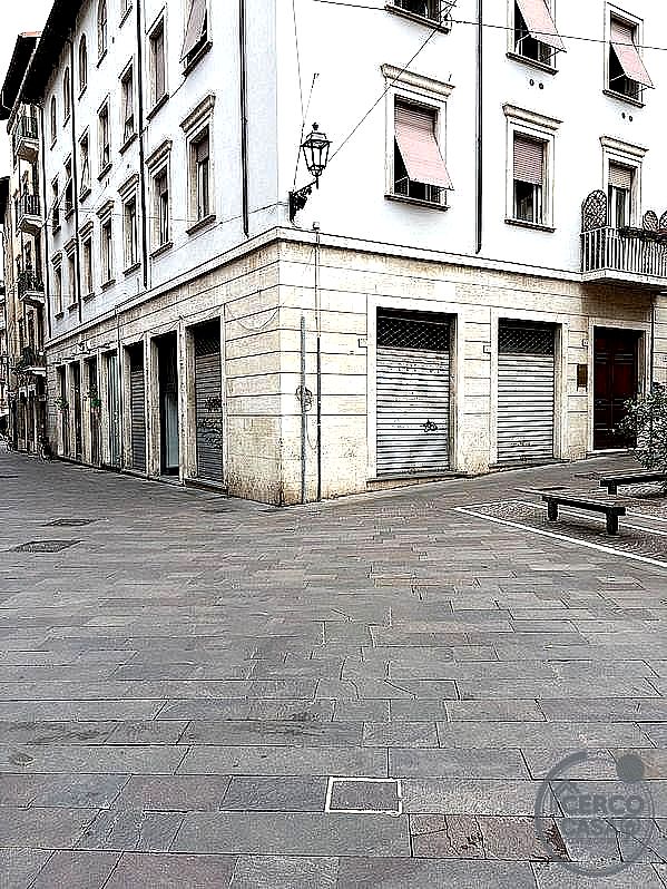 NEGOZIO VENDITA TERNI CENTRO STORICO · foto 2