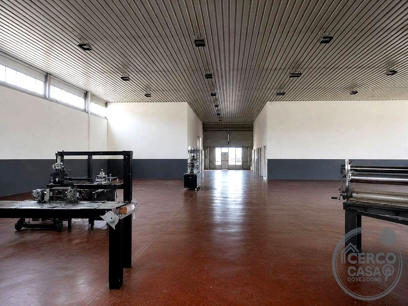 CAPANNONE AFFITTO TERNI COLLESCIPOLI · foto 29